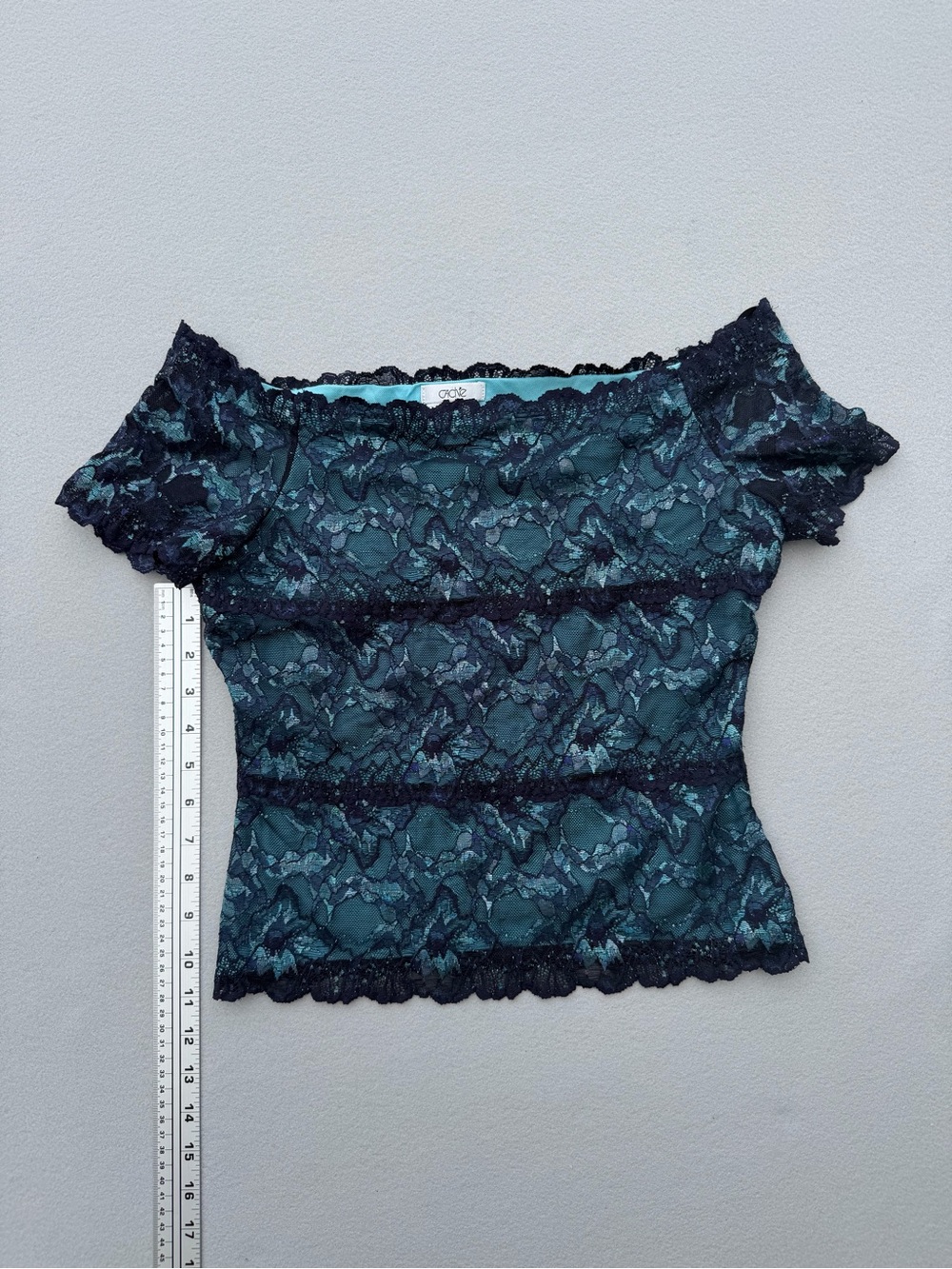 Cache Off-the-Shoulder Blue Lace Top with Teal Underlay